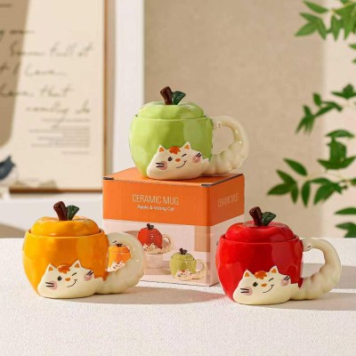 Şımarık Kedi Tasarımlı Seramik Kupa